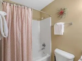 The Dunes 502 by Vacation Homes Collection
