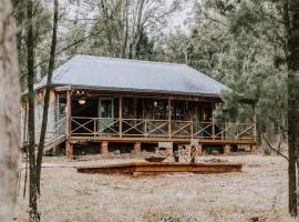 Black Springs - A Romantic Bushland Escape