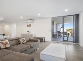 Oceans Edge #19 Short Walk To Beach , Shops and Cafes Accom Holidays，位于特里格尔的酒店
