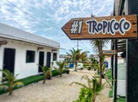 Hostal Tropicoco，位于普拉亚斯的酒店