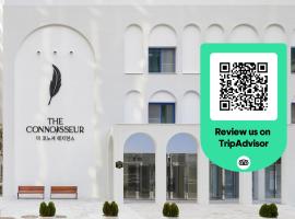 The Connoisseur Residence Hotel，位于首尔汝矣岛纯福音教会附近的酒店