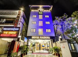 Hotel Radana Vashi Navimumbai，位于纳威孟买瓦希火车站附近的酒店