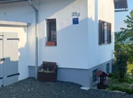 Villa Marijana，位于瓦拉日丁托普利采的宠物友好酒店