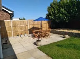 Beachgrass 15 minutes walk from South Beach Heacham, dog friendly