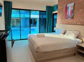 Bests Village & Villa - Chalong Bay Phuket，位于查龙的酒店