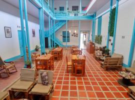 Tradiciones café Hotel，位于San Roque的酒店