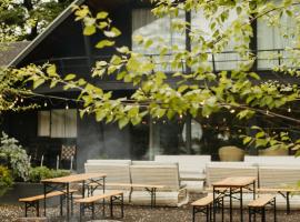 The Woodhouse Lodge，位于Greenville的酒店