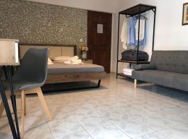 Armonia Guest House Skiathos，位于斯基亚索斯镇的酒店