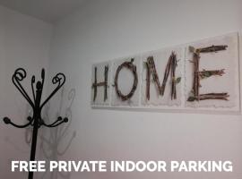 特雷斯福尔克斯公寓，位于瓦伦西亚的高尔夫酒店