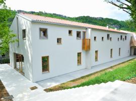 阿吉多维斯克纳青年旅舍，位于阿伊多夫什契纳的酒店