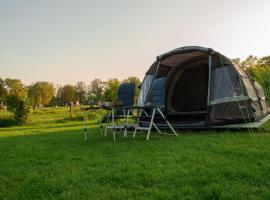 camping?glamping morskersweitje，位于温特斯韦克的豪华帐篷营地