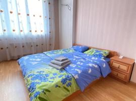 FlatService Двокімнатні апартаменти в ЖК "4 сезони"，位于基辅瓦斯基夫斯卡地铁站附近的酒店