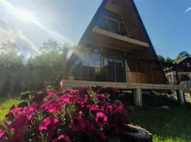 Cabana de Vis Valea Prahovei - ciubăr și saună la munte