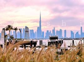Paradise on the Island - Luxurious Seaview Apartment @DubaiCreekHarbour，位于迪拜的乡村别墅