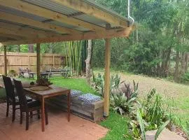 Oasis at Burringbar waterfront holiday