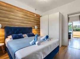 TEONA Luxury Apartment with terrace，位于萨利的海滩短租房