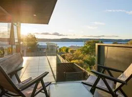Taupo Escape - Rainbow Point Holiday Home