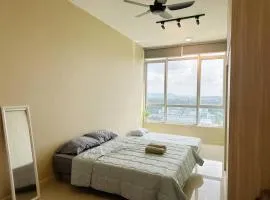 JB City Sunset Studio Paradigm Sutera & UTM Wifi 4pax