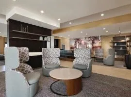 夏洛特机场北部万怡酒店