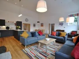 Academy Apartment Anstruther- stunning luxury home