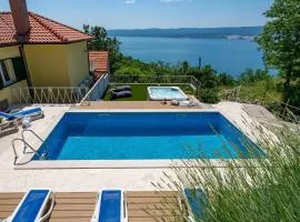 Villa Maruncela with sea and island views, 5 bedrooms, private pool, gym