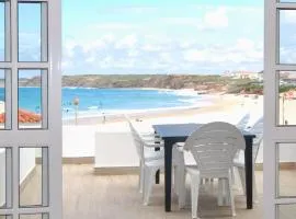 Sofia House - Baleal Island, Ocean view patio and bedroom