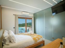 Omnia Deluxe Rooms，位于帕尔加瓦尔托斯海滩附近的酒店