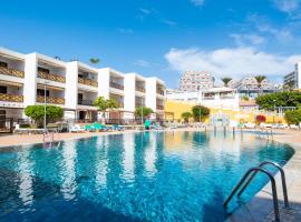 Neptuno Pool and beach private access，位于圣地亚哥港的无障碍酒店