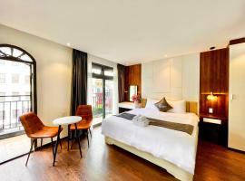 Carnival Hotel - Đ&agrave; Lạt，位于大叻的自助式住宿