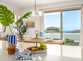 #ML - Aloha Hoʻonani 3BR Home - MT & Ocean Views!