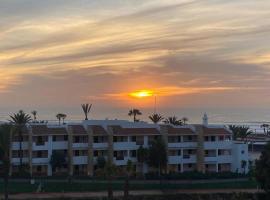 La Suite Hotel Agadir，位于阿加迪尔Agadir Bay的酒店