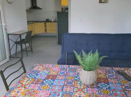 Logement Campagne Coquelicots Plaisance，位于勒拉芒坦的酒店