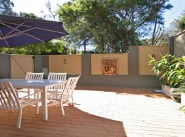 Terrigal Tranquility Pool In Complex, In The Heart Of Terrigal，位于特里格尔的酒店