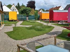 "Nesthocker" Café-Snackbar-Pension-Bauwagencamp，位于Offingen的酒店