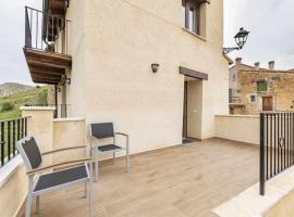 Apartamentos El Mirador，位于Villarroya de los Pinares的公寓