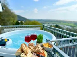 The Mermaids Watch Pendine DOG FRIENDLY with Cymru Holidays