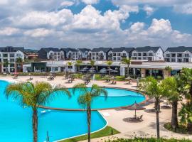 1254 The Blyde Crystal Clear 3 Bedroom Garden Apartment，位于比勒陀利亚的酒店