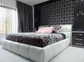 Villa Zephyrus Вілла Зефір