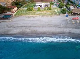 Platanias Beachfront Villa Elsa-90m To Main Square