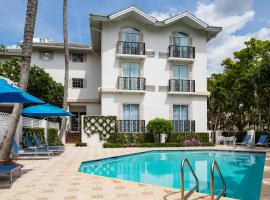 The Capri Inn，位于那不勒斯的酒店