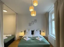 LUCKY STAYS LS07 - Vollausstattung - Zentrum - Aufzug - große Küche - 2 Zimmer - Smart-TV