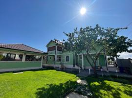 Casa Alleria，位于多亚马伊的旅馆