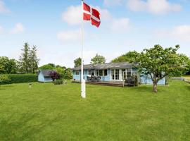 Lovely Home In Svendborg With Wifi，位于斯文堡的酒店