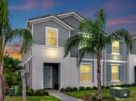 5 Bedrooms- 5 Bathrooms- Solterra 7104 Ol