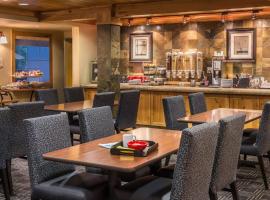 TownePlace Suites by Marriott Bend，位于本德的酒店