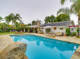 Santa Barbara Vacation Rental with Pool and Hot Tub!，位于圣巴巴拉的酒店