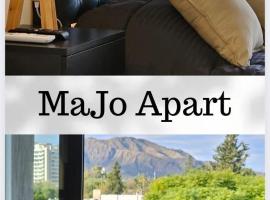 MaJo Apart，位于圣路易斯罗森多霍恩德斯赛道附近的酒店