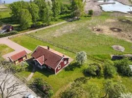 Cozy Home In Rockneby With Kitchen