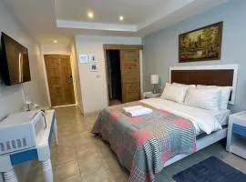 Noe Hotel ,1 Bed Room 2 Near to the beach