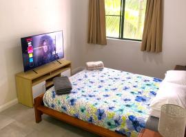 Cairns Affordable Stay，位于Cairns North的酒店